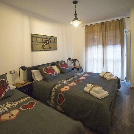 Hotel Cristiano à Cosenza Extérieur photo
