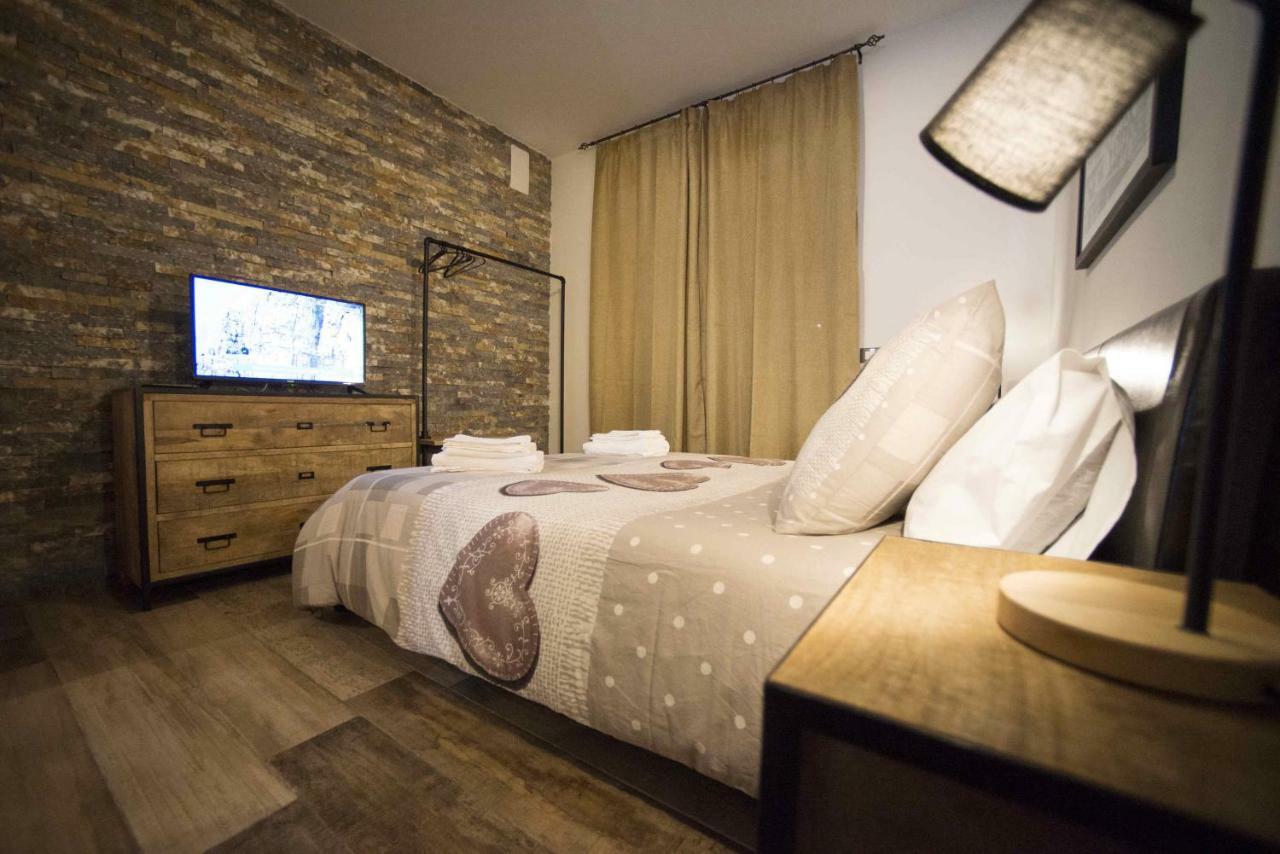 Hotel Cristiano à Cosenza Extérieur photo