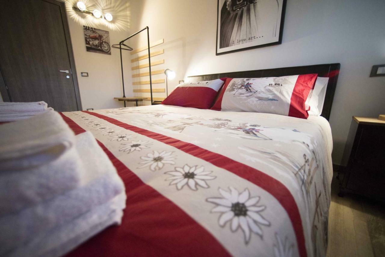 Hotel Cristiano à Cosenza Extérieur photo