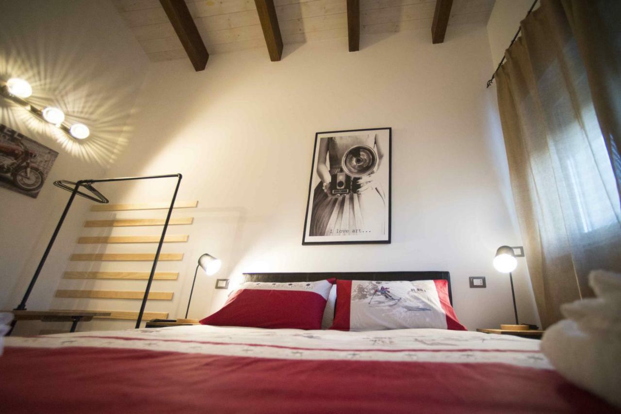 Hotel Cristiano à Cosenza Extérieur photo