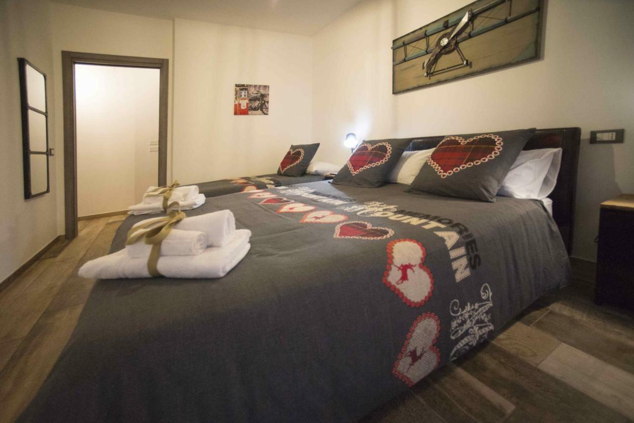 Hotel Cristiano à Cosenza Extérieur photo
