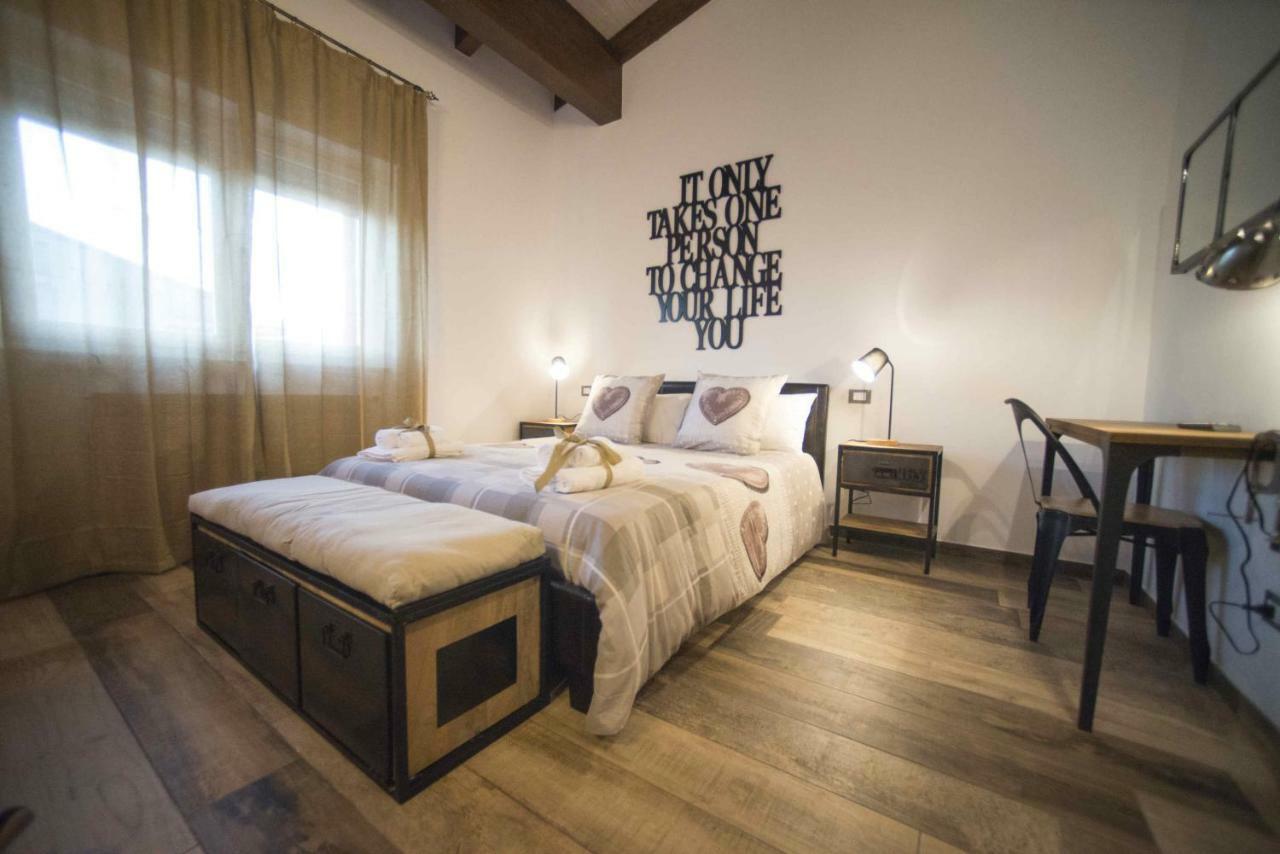 Hotel Cristiano à Cosenza Extérieur photo